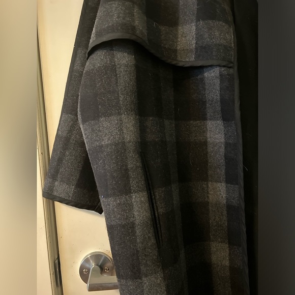 Topshop Wool Checkered Coat (size 8) - Picture 3 of 5